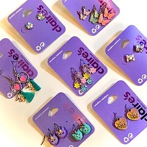 NWT Claire’s 10 Pair Girl’s Earring Collection